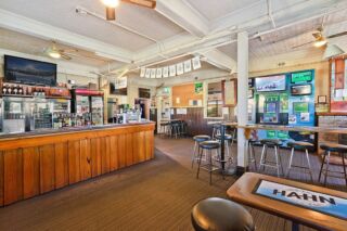 👋 Central Hotel, Stroud⁠
⁠
Nestled in the Karuah Valley NSW one hour North of Newcastle. Central Hotel offers affordable, boutique pub style accommodation with modern amenities. ⁠
⁠
Room types include Queen, Queen + Single, & Family. All rooms have been tastefully renovated.⁠
⁠
Find out more 👉 https://bit.ly/CentralHotelStroud⁠
⁠
@centralhotelstroud #centralhotelstroud