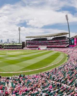 Cricket fans, the Ashes heads to the SCG from 4 to 8 January 2026, bringing one of the biggest rivalries in world sport back to Sydney. Five days of world class cricket, packed stands, summer heat and the iconic Australia versus England atmosphere that only the SCG can deliver. 🏏🔥Here are our top Pub Rooms stays close to the action:
• @CrownHotel_Surry Hills a short walk or quick light rail ride to the ground
• @DarloBar lively, central and close to Moore Park
• @TheErkoHotel relaxed local vibes with easy access to the city
• @Terminus_Pyrmont inner city heritage stay with great transport optionsMake a weekend of it, enjoy every session and settle into a pub stay that feels like home after a long day at the cricket.Link in bio to book!